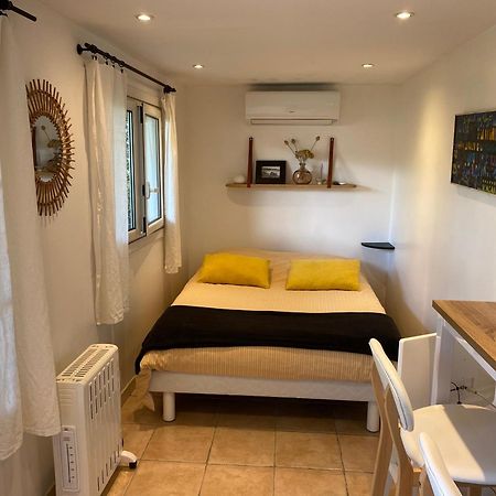 Petite Chambre Independante Avec Sdb, Clim Et Parking Prive Nisa Exterior foto